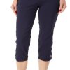 Women's Petite Solid Capris